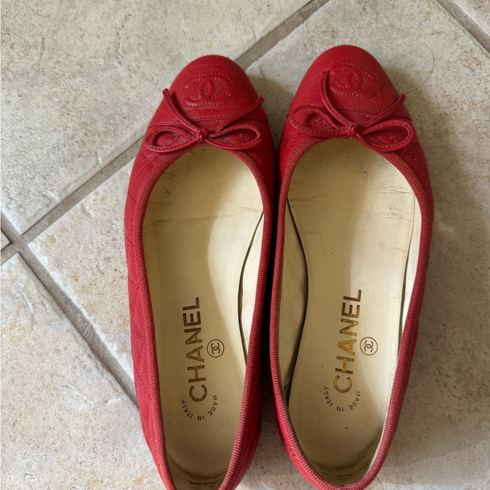 CHANEL Red Ballet Flats